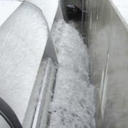 Der HydroClean Bürstenrechen mit Wasserradantrieb