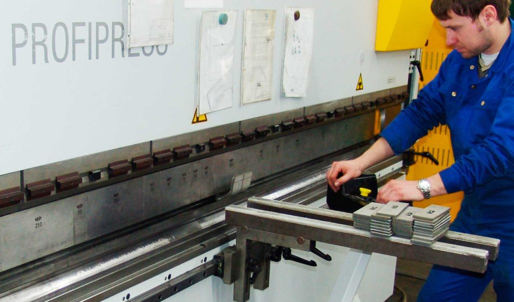 Mechaniker-biegen Jobs Steinhardt GmbH