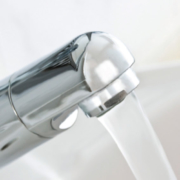 No limescale deposits thanks to the physical DilliGent ScaleTec hardwater stabiliser (© Fotolia.com/Pixelot)