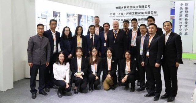 Ingo Mayer and members of the Chinese agency, Guhong at a workshop of the IE expo 2019 in Shanghai